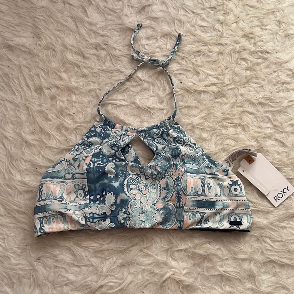 NWT ROXY SWIM TOP